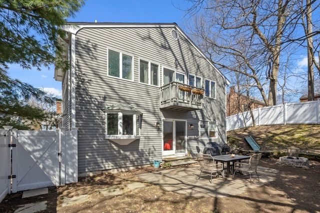 25 Clearwater Rd, Brookline, MA 02467