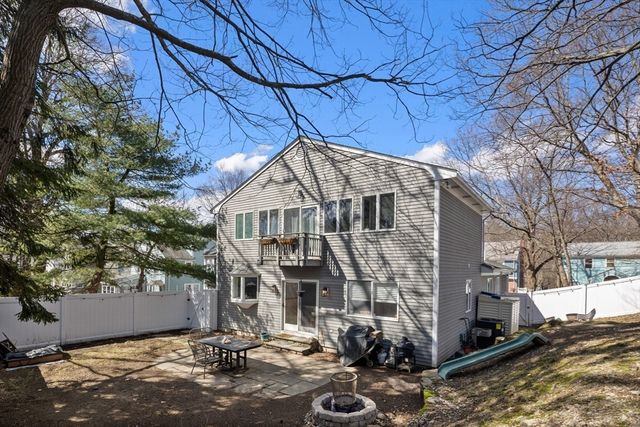 25 Clearwater Rd, Brookline, MA 02467