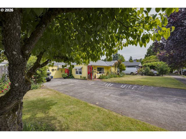 9009 N BRISTOL Ave, Portland, OR 97203