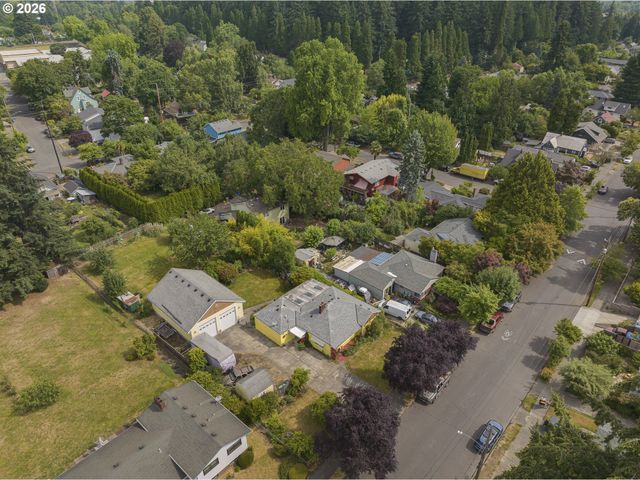 9009 N BRISTOL Ave, Portland, OR 97203