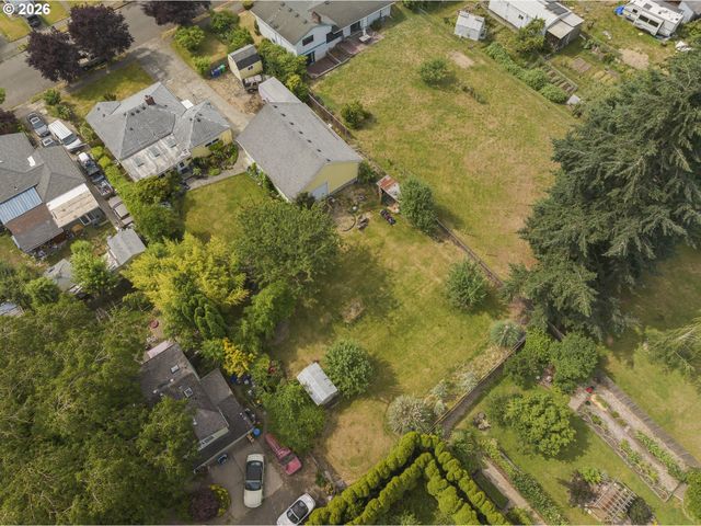 9009 N BRISTOL Ave, Portland, OR 97203
