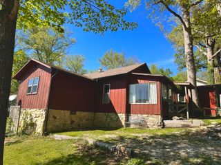 147 Parmenter Road, Forsyth, MO 65653
