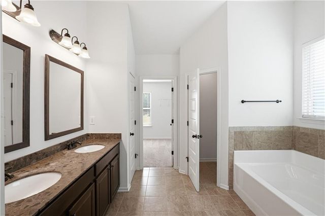 1167 Sly Fox Run, Fairburn, GA 30213