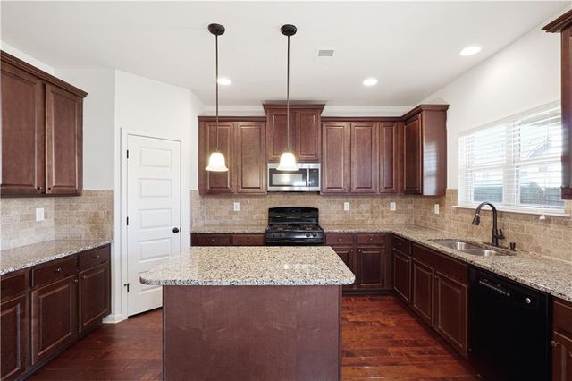 1167 Sly Fox Run, Fairburn, GA 30213