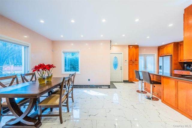 10825 Union Turnpike, Forest Hills, NY 11375