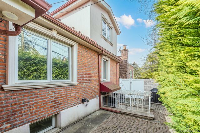 10825 Union Turnpike, Forest Hills, NY 11375