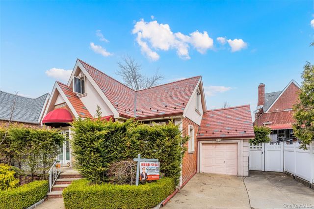10825 Union Turnpike, Forest Hills, NY 11375