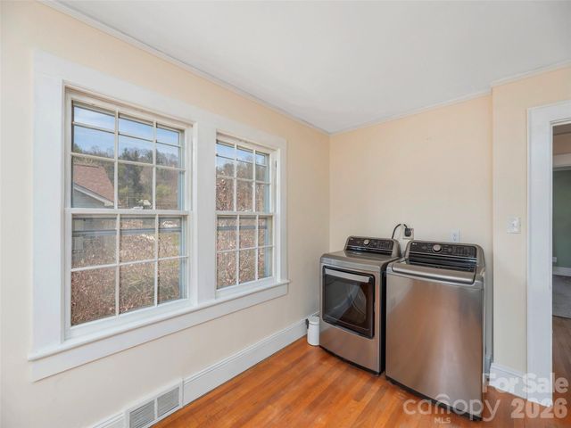 20 Zemery Lane, Waynesville, NC 28786