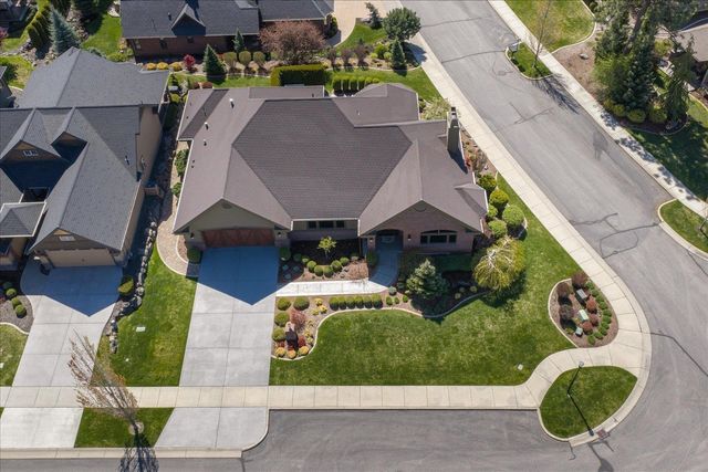 2104 E Cherrytree Ln, Spokane, WA 99203