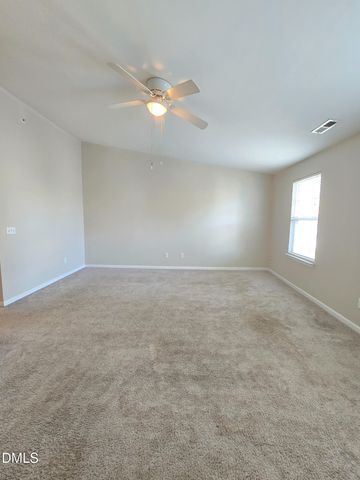 8641 Neuse Club Lane, Raleigh, NC 27616