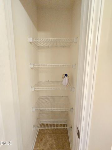 8641 Neuse Club Lane, Raleigh, NC 27616