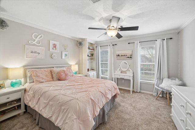 6402 Gladehill Drive, Kingwood, TX 77345