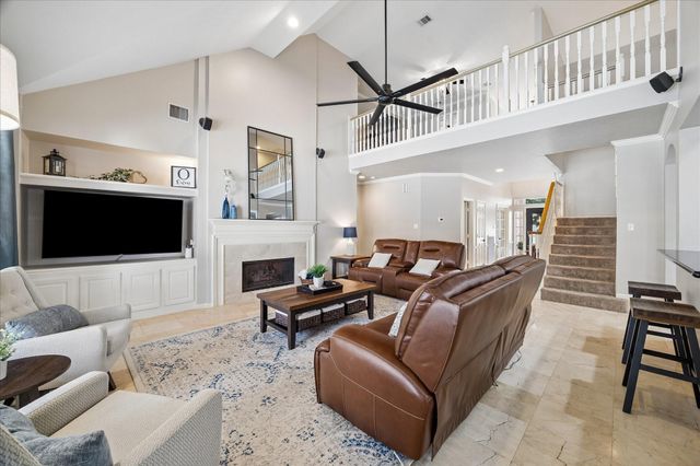 6402 Gladehill Drive, Kingwood, TX 77345