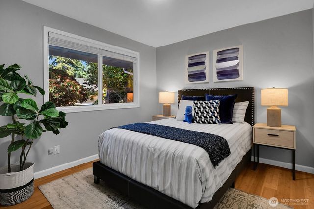12117 NE 143rd Place, Kirkland, WA 98034