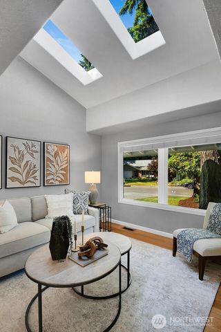 12117 NE 143rd Place, Kirkland, WA 98034