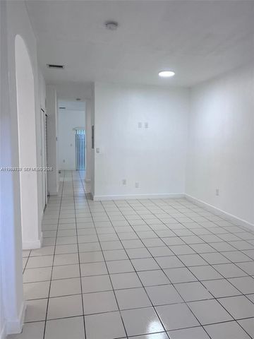 1656 SE 29th Ct 107, Homestead, FL 33035