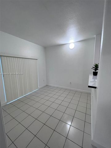 1656 SE 29th Ct 107, Homestead, FL 33035