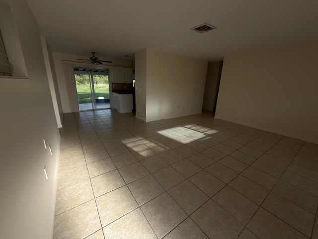 510 Elizabeth Road, Lake Worth, FL 33461