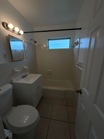 510 Elizabeth Road, Lake Worth, FL 33461