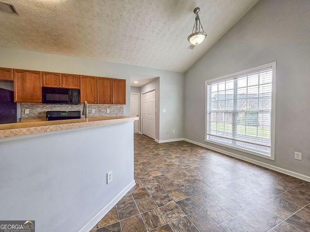 2610 Snowcrest Place, Bethlehem, GA 30620