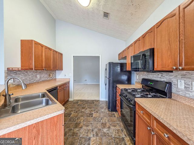 2610 Snowcrest Place, Bethlehem, GA 30620