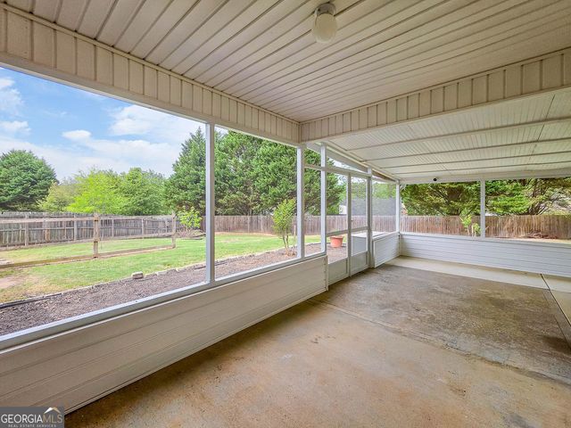 2610 Snowcrest Place, Bethlehem, GA 30620