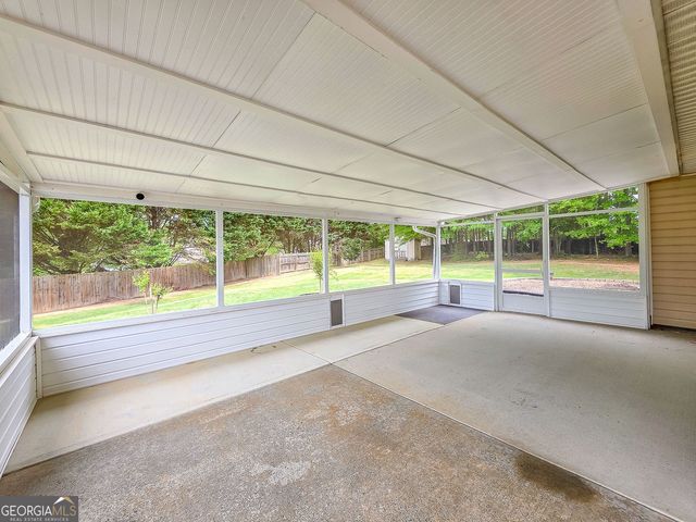 2610 Snowcrest Place, Bethlehem, GA 30620