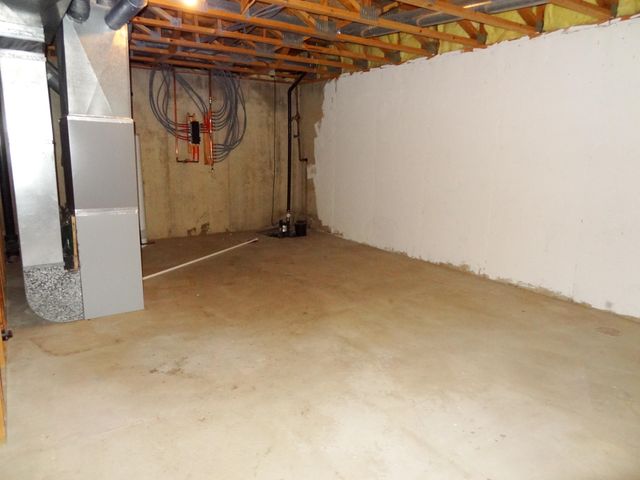 10433 W UNIVERSITY CT., Wichita, KS 67209