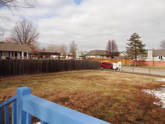 10433 W UNIVERSITY CT., Wichita, KS 67209