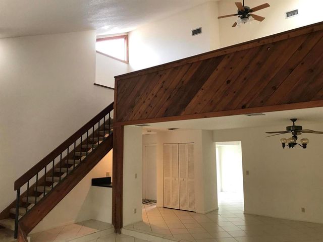 7785 W Stanway Place W, Boca Raton, FL 33433