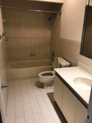 7785 W Stanway Place W, Boca Raton, FL 33433