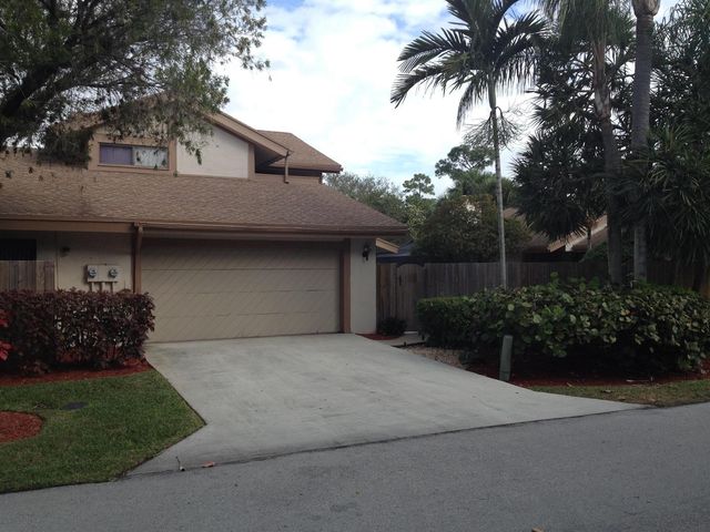7785 W Stanway Place W, Boca Raton, FL 33433