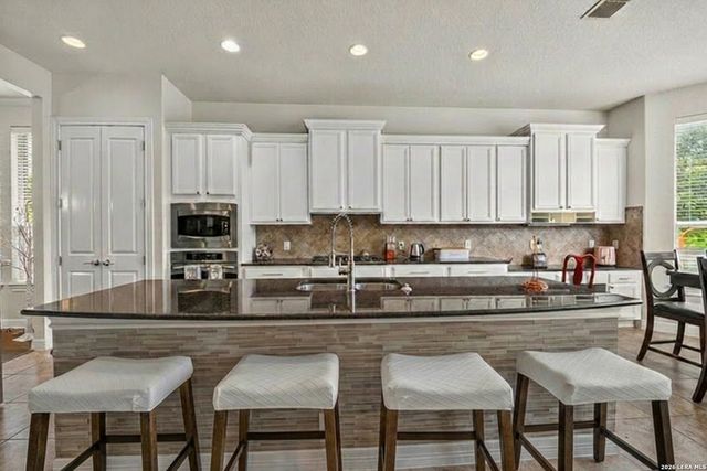 12515 Prince Solms, San Antonio, TX 78253