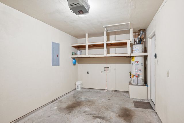 10404 Maria Drive, Fort Worth, TX 76108