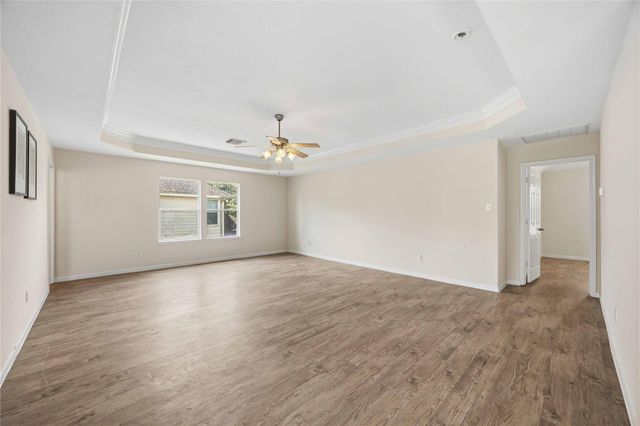 5727 Candlecreek Drive, Richmond, TX 77469