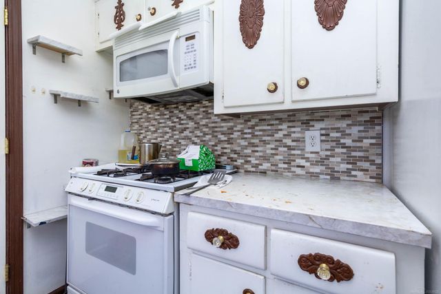 8729 Kidley Drive Drive, Sterling Heights, MI 48314