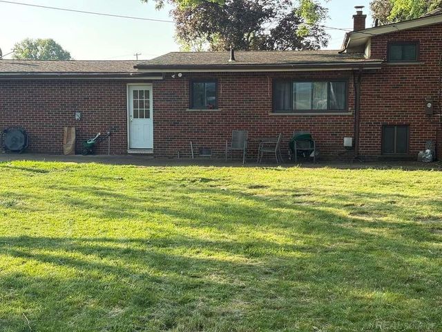 8729 Kidley Drive Drive, Sterling Heights, MI 48314