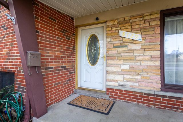 8729 Kidley Drive Drive, Sterling Heights, MI 48314