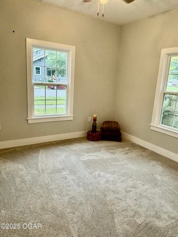 1625 Chouteau Avenue, Baxter Springs, KS 66713