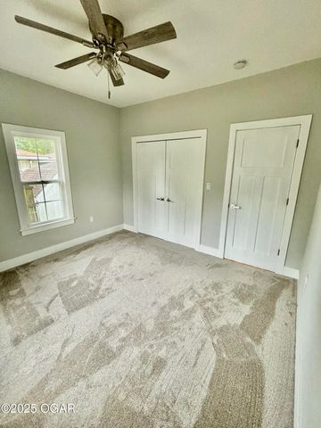 1625 Chouteau Avenue, Baxter Springs, KS 66713