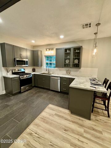 1625 Chouteau Avenue, Baxter Springs, KS 66713