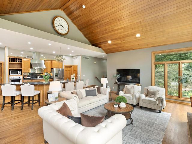 20025 Jeffrey Avenue N, Forest Lake, MN 55025