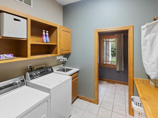 20025 Jeffrey Avenue N, Forest Lake, MN 55025