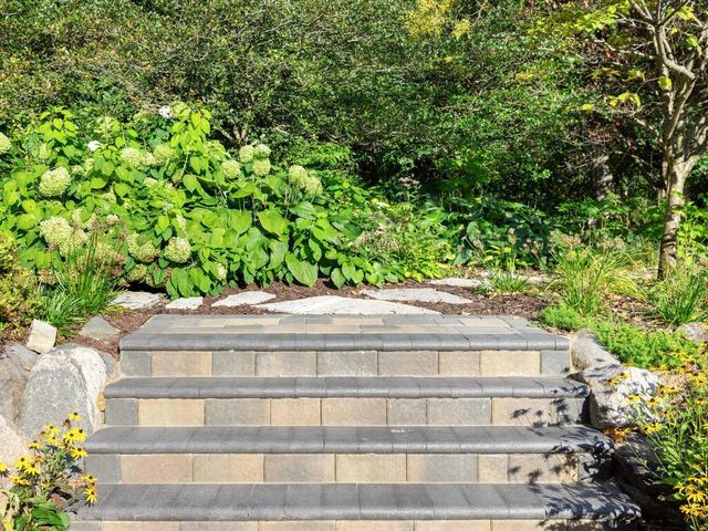 20025 Jeffrey Avenue N, Forest Lake, MN 55025