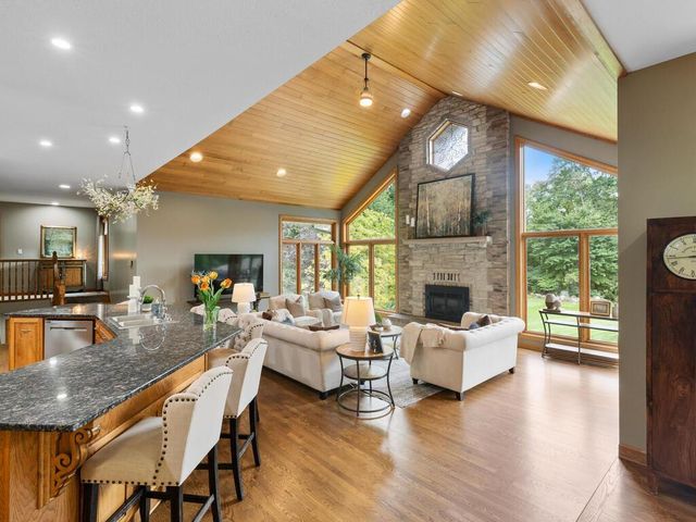 20025 Jeffrey Avenue N, Forest Lake, MN 55025