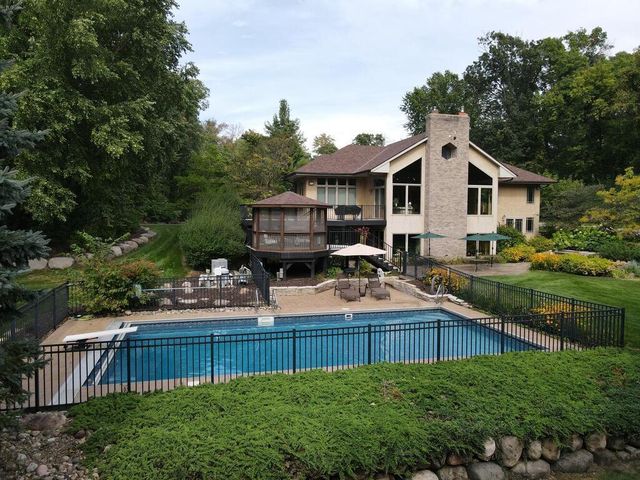 20025 Jeffrey Avenue N, Forest Lake, MN 55025