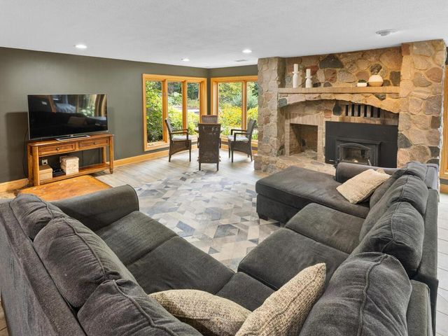 20025 Jeffrey Avenue N, Forest Lake, MN 55025