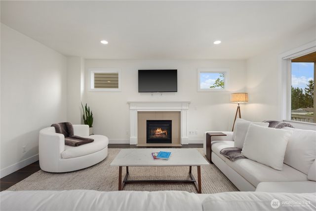 11451 80th Place S, Seattle, WA 98178