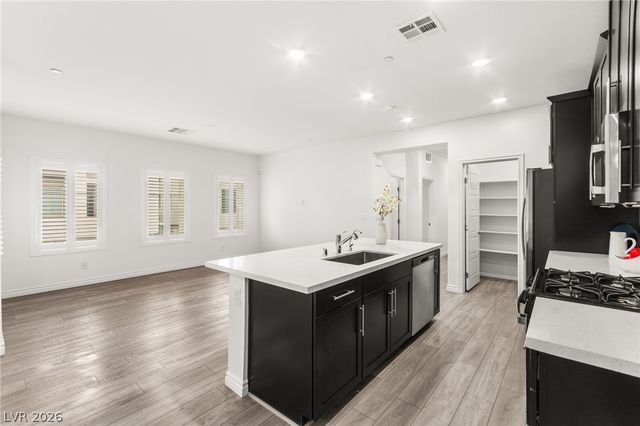 600 North Carriage Hill Drive 2168, Las Vegas, NV 89138