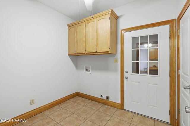 21259 Highway 101, Iowa, LA 70647